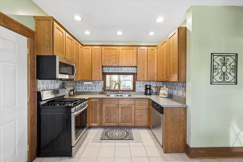Tiny photo for 324 6th Avenue, De Witt, IA 52742 (MLS # 12777419)