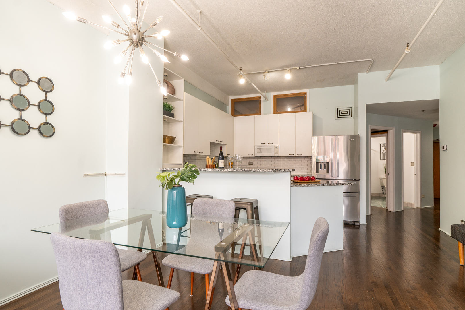 161 W Harrison Street 406