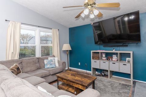 Tiny photo for 2713 Essington Street, Bloomington, IL 61705 (MLS # 12531552)