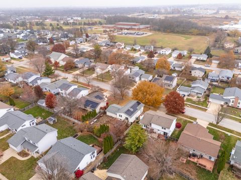 Tiny photo for 2713 Essington Street, Bloomington, IL 61705 (MLS # 12531552)