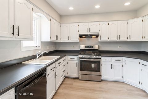 A home in Bolingbrook