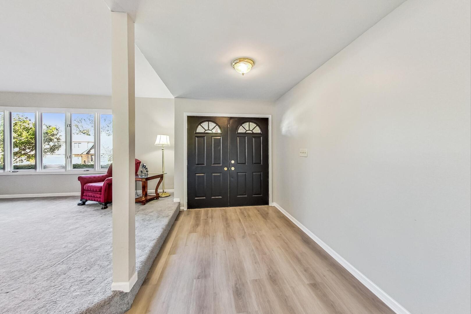868 Bonnie Brae Lane