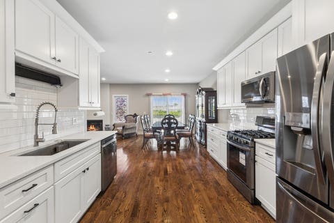 Tiny photo for 8166 W 87th Street #8166, Hickory Hills, IL 60457 (MLS # 12701146)