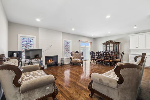 Tiny photo for 8166 W 87th Street #8166, Hickory Hills, IL 60457 (MLS # 12701146)