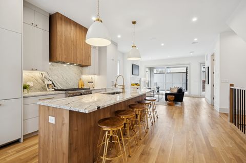 Tiny photo for 2246 W Lyndale Street #1, Chicago, IL 60647 (MLS # 12614209)