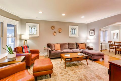 Tiny photo for 921 Wenonah Avenue, Oak Park, IL 60304 (MLS # 12570115)