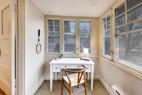 Tiny photo for 921 Wenonah Avenue, Oak Park, IL 60304 (MLS # 12570115)