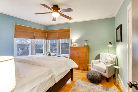 Tiny photo for 921 Wenonah Avenue, Oak Park, IL 60304 (MLS # 12570115)