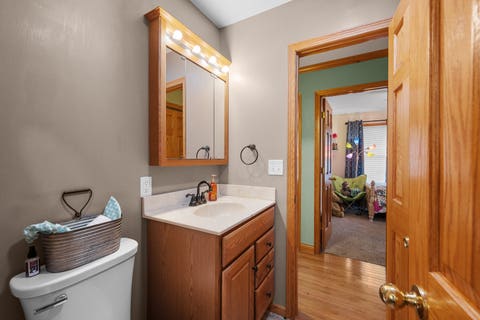Tiny photo for 2530 Bellevue Avenue, Bettendorf, IA 52722 (MLS # 12740623)