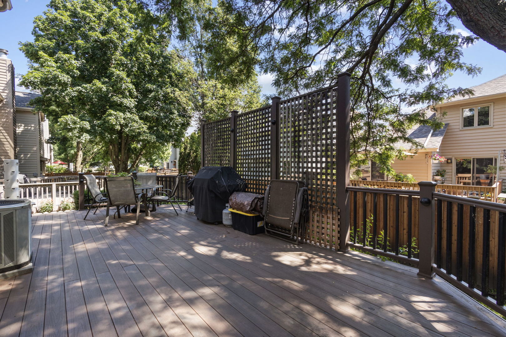 96 Townsend Circle