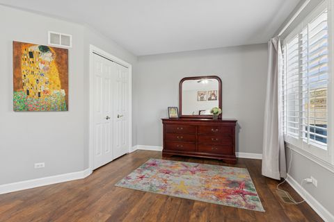 Tiny photo for 1838 Aberdeen Drive, Glenview, IL 60025 (MLS # 12512920)