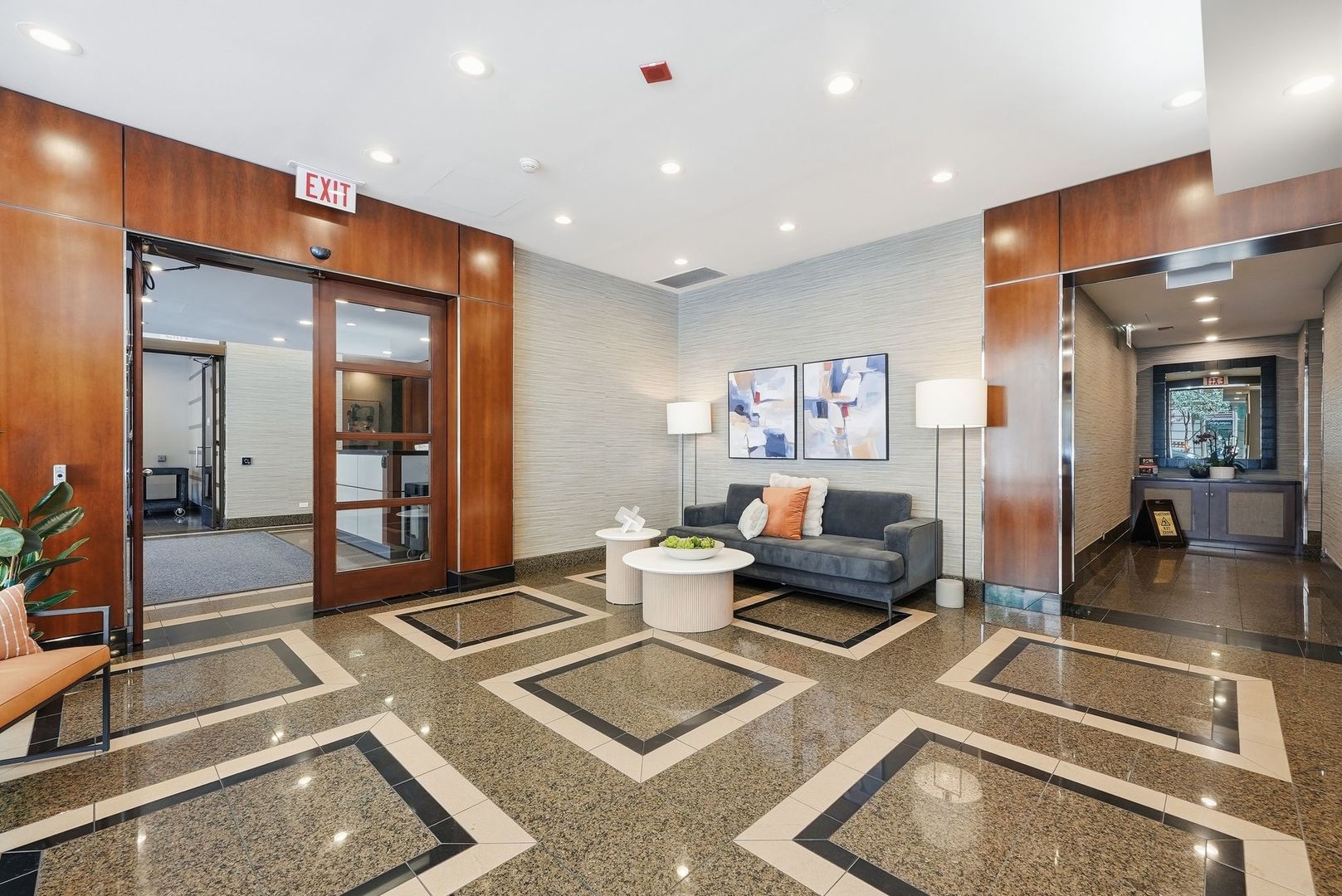 30 E HURON Street 5605