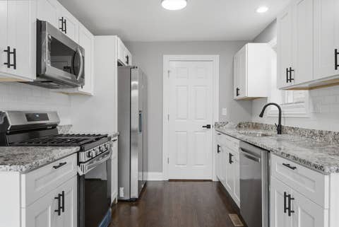 Tiny photo for 8437 S King Drive, Chicago, IL 60619 (MLS # 12730512)