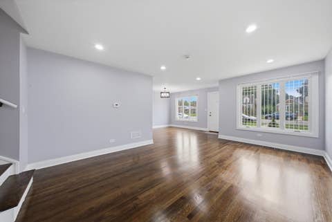 Tiny photo for 8437 S King Drive, Chicago, IL 60619 (MLS # 12730512)