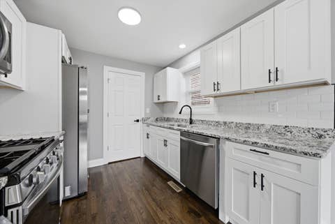 Tiny photo for 8437 S King Drive, Chicago, IL 60619 (MLS # 12730512)