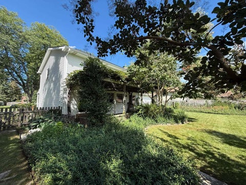 Tiny photo for 4421 Oriole Court, Gurnee, IL 60031 (MLS # 12757877)