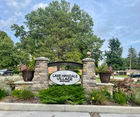 Tiny photo for 501 Lake Hinsdale Drive #109, Willowbrook, IL 60527 (MLS # 12726713)
