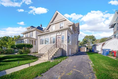 Tiny photo for 310 S 2ND Avenue, Maywood, IL 60153 (MLS # 12494899)