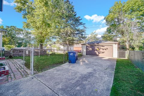 Tiny photo for 310 S 2ND Avenue, Maywood, IL 60153 (MLS # 12494899)
