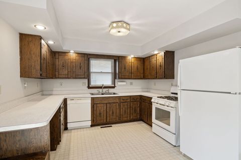 Tiny photo for 1504 Addleman Street, Joliet, IL 60431 (MLS # 12475630)