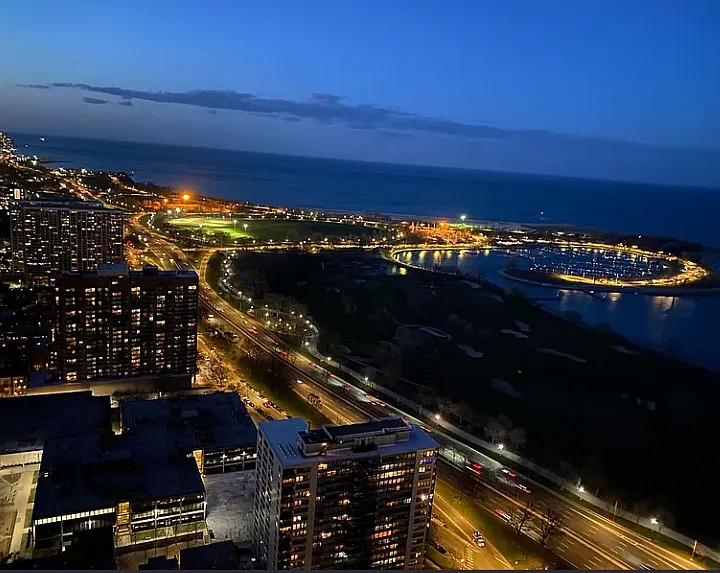 655 W Irving Park Road 5108