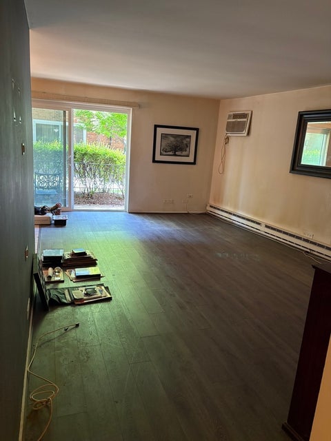 Tiny photo for Oak Lawn, IL 60453 (MLS # 12648780)