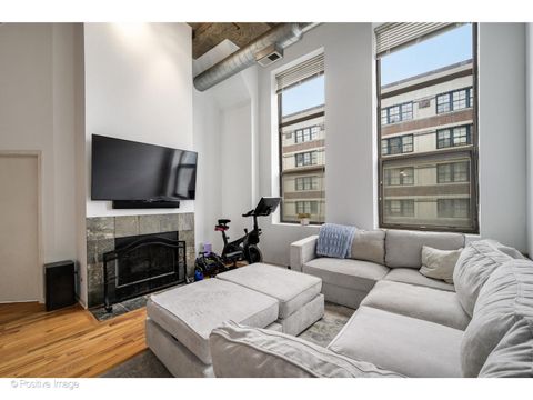 Tiny photo for 758 N Larrabee Street #514, Chicago, IL 60654 (MLS # 12591498)