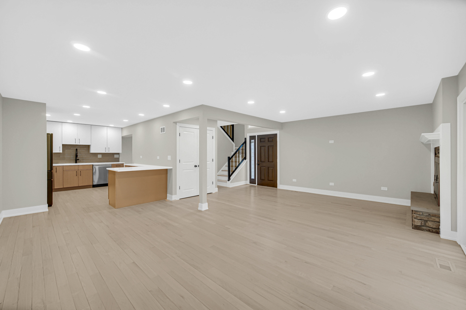 101 W Brighton Place