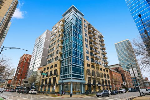 Photo of 101 W Superior Street #904, Chicago, IL 60654 (MLS # 12608682)