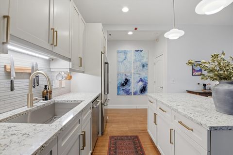 Tiny photo for 101 W Superior Street #904, Chicago, IL 60654 (MLS # 12608682)