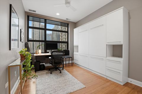 Tiny photo for 101 W Superior Street #904, Chicago, IL 60654 (MLS # 12608682)