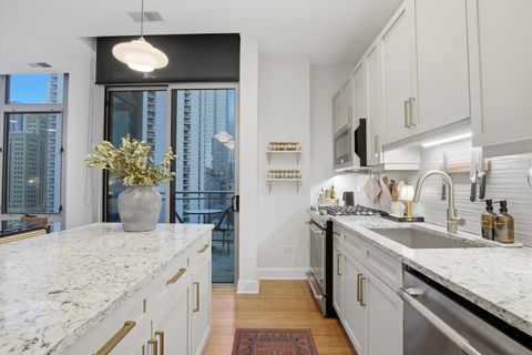 Tiny photo for 101 W Superior Street #904, Chicago, IL 60654 (MLS # 12608682)