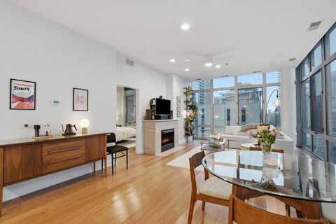 Tiny photo for 101 W Superior Street #904, Chicago, IL 60654 (MLS # 12608682)