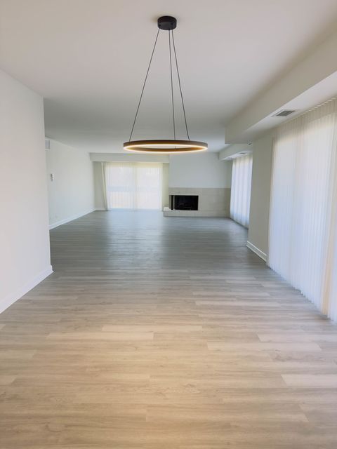 Tiny photo for 1671 Mission Hills Road #201, Northbrook, IL 60062 (MLS # 12583061)