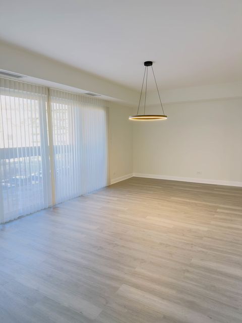 Tiny photo for 1671 Mission Hills Road #201, Northbrook, IL 60062 (MLS # 12583061)