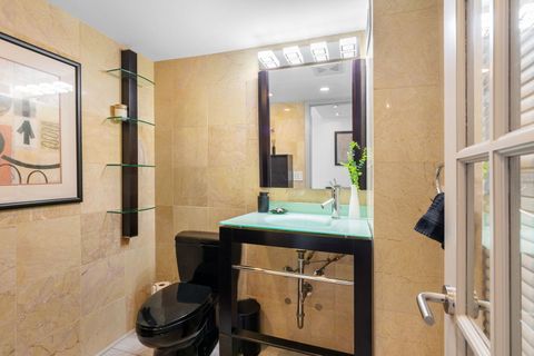 Tiny photo for 1255 N Sandburg Terrace #2912, Chicago, IL 60610 (MLS # 12633217)