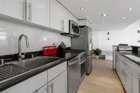 Tiny photo for 1255 N Sandburg Terrace #2912, Chicago, IL 60610 (MLS # 12633217)