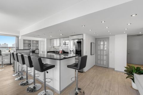 Tiny photo for 1255 N Sandburg Terrace #2912, Chicago, IL 60610 (MLS # 12633217)