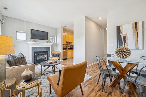 Tiny photo for 1928 N Kedzie Avenue #306, Chicago, IL 60647 (MLS # 12521722)