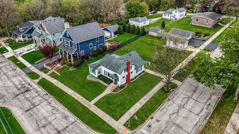 Tiny photo for 302 E Division Street, Lemont, IL 60439 (MLS # 12626248)
