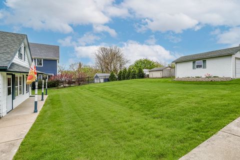 Tiny photo for 302 E Division Street, Lemont, IL 60439 (MLS # 12626248)