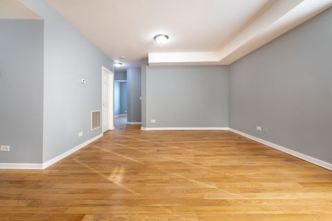 Tiny photo for 4752 N Albany Avenue #3, Chicago, IL 60625 (MLS # 12474884)