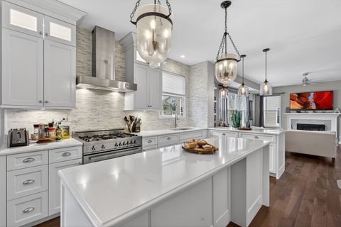 Tiny photo for 5285 Shotkoski Drive, Hoffman Estates, IL 60192 (MLS # 12584418)