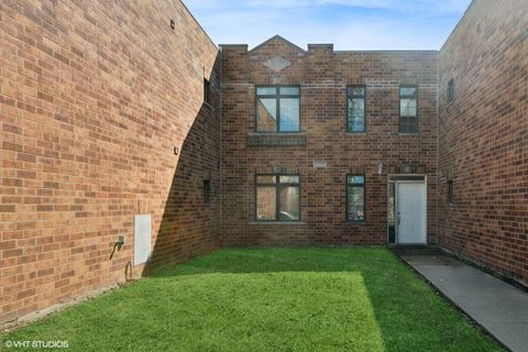 3537 W Carroll Avenue 3 Chicago IL 60624