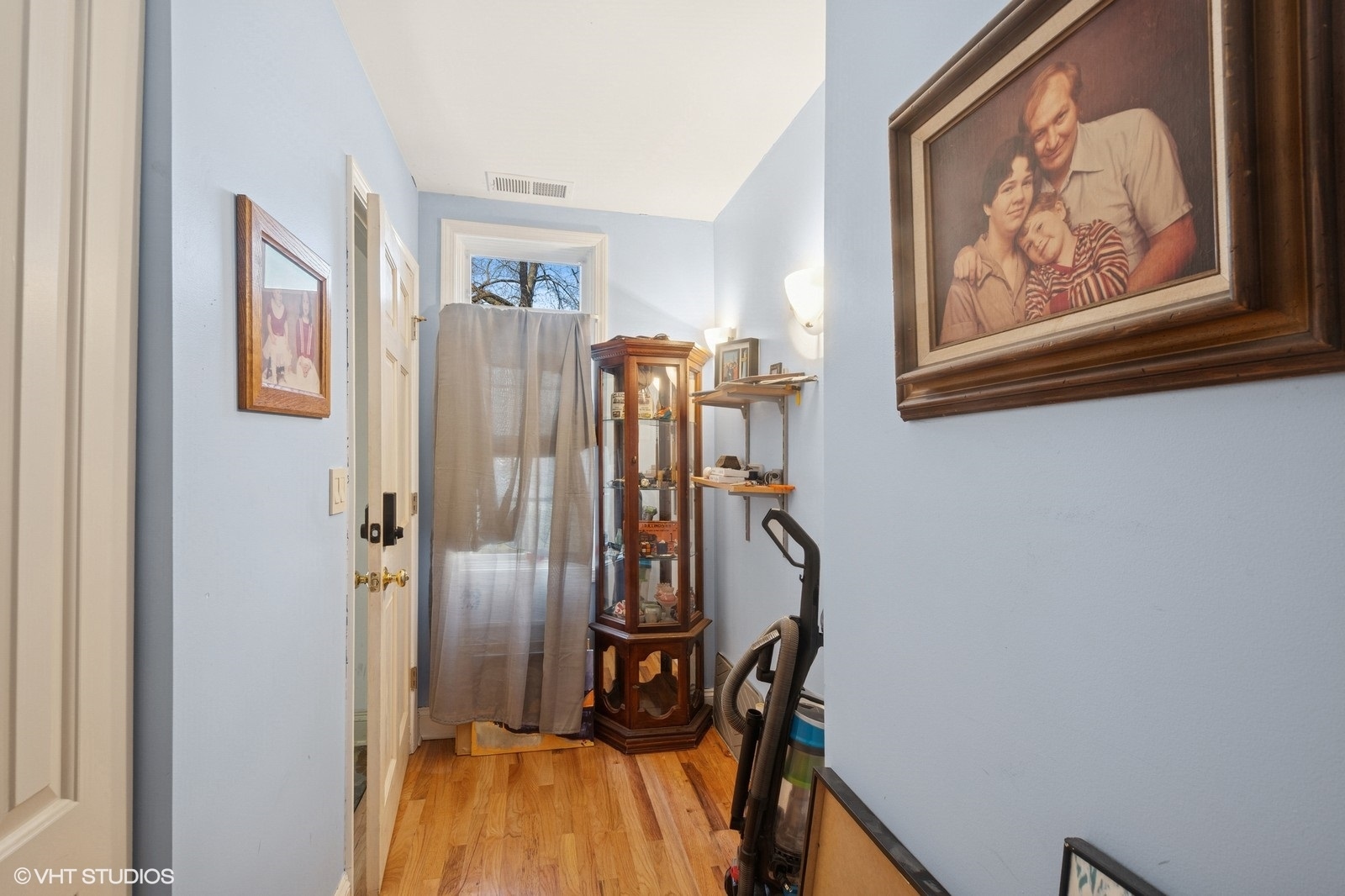 3537 W Carroll Avenue 3