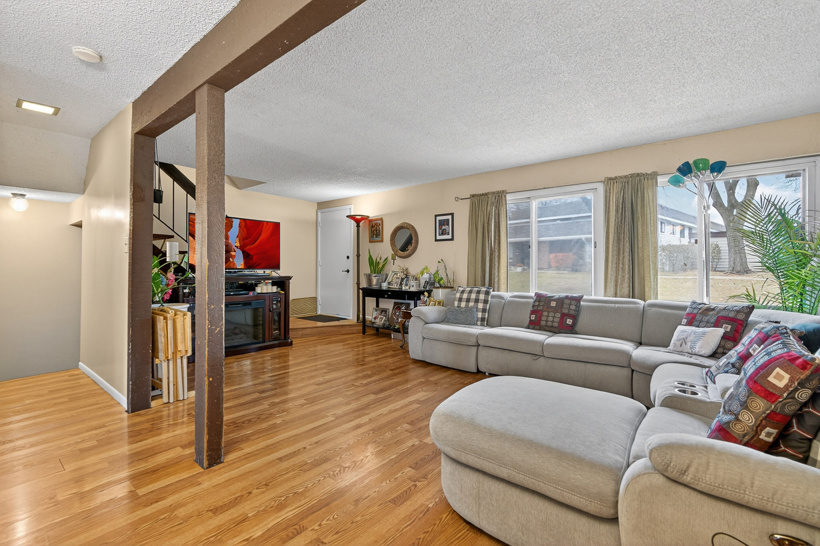 5525 Pebblebeach Drive