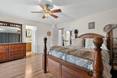 Tiny photo for 5525 Pebblebeach Drive, Hanover Park, IL 60133 (MLS # 12543135)