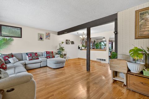 Tiny photo for 5525 Pebblebeach Drive, Hanover Park, IL 60133 (MLS # 12543135)