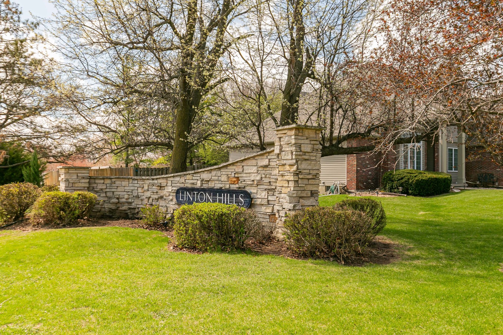 3475 Lundy Lane