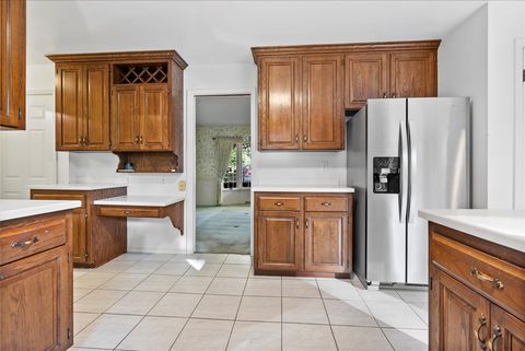 Tiny photo for 1107 Pine Ridge Court, Normal, IL 61761 (MLS # 12507825)